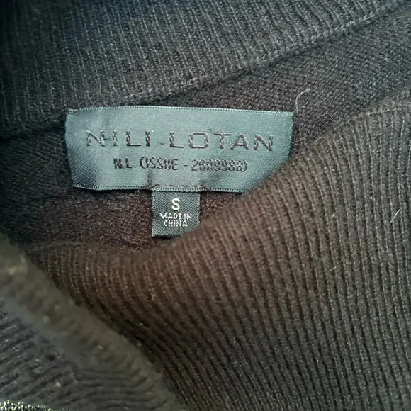 Nili Lotan Cashmere Spruce Sweater Size XS Black with Gold Lurex Stripes - Picture 5 of 7